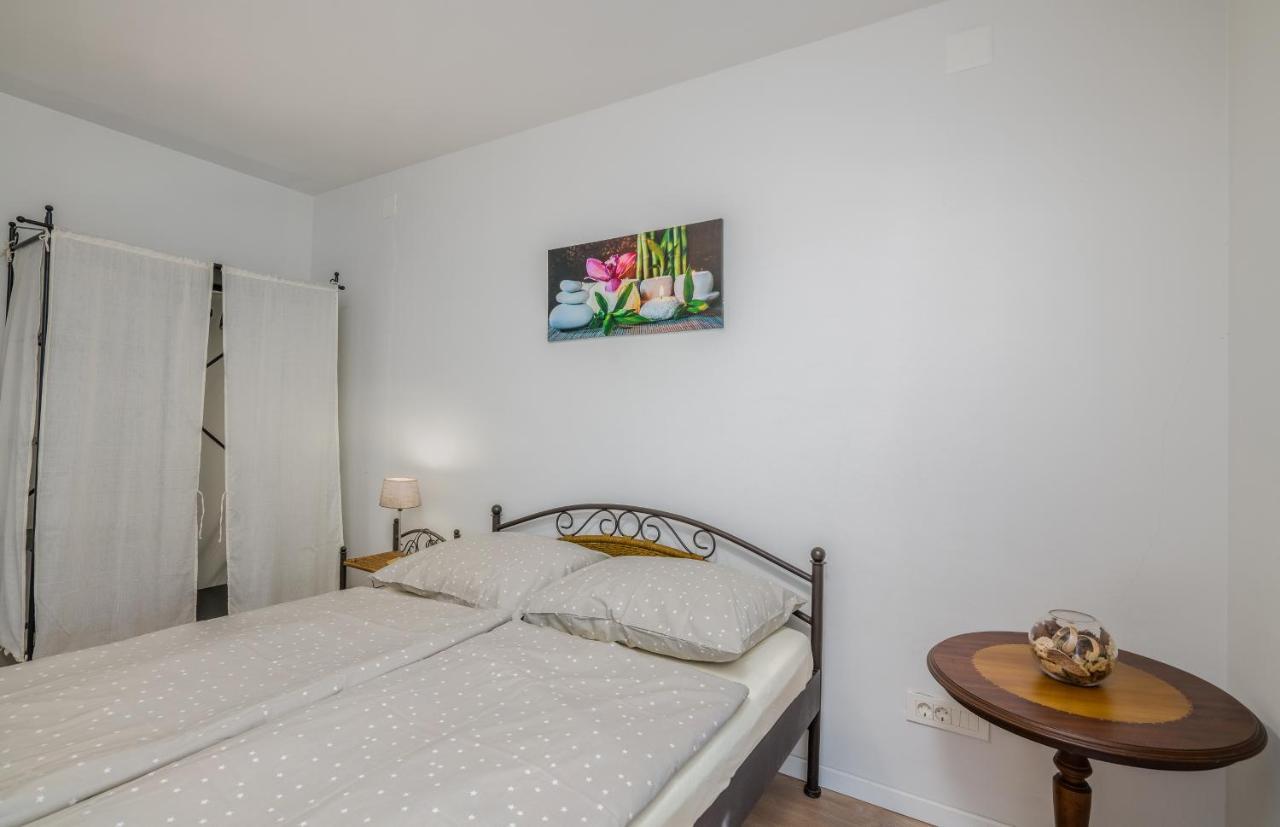 Apartment Tulipan Klimno Kültér fotó